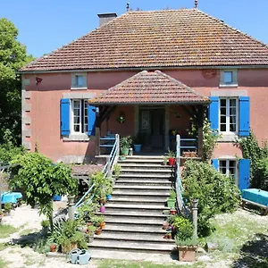 https://les-escaliers-de-la-combe.midi-pyreneeshotels.com